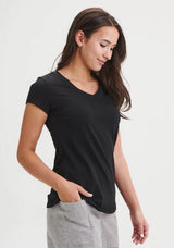 CORALIE - T-shirt noir col V femme-Hauts-Message Factory