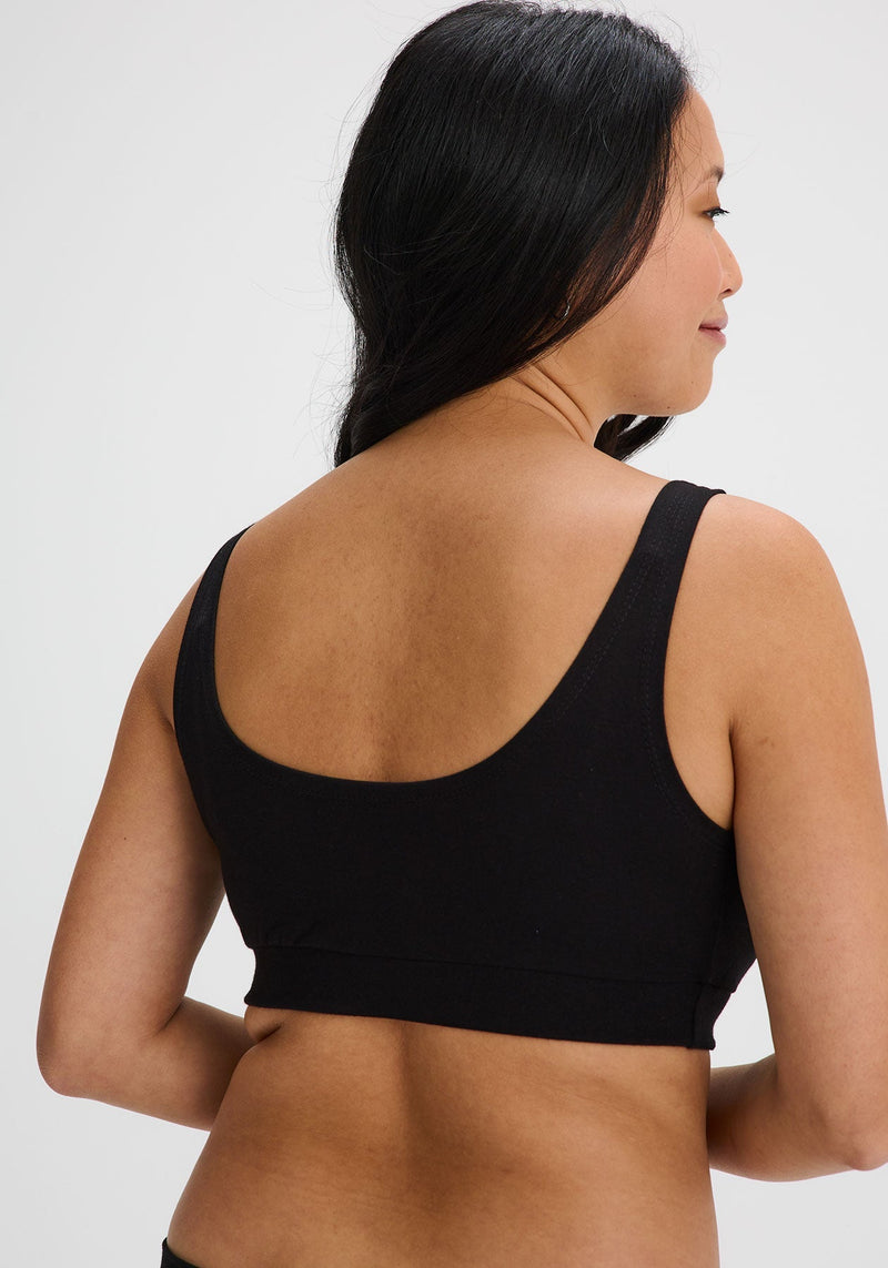 Cotton:On active co-ord contrast stitch sports bra in black