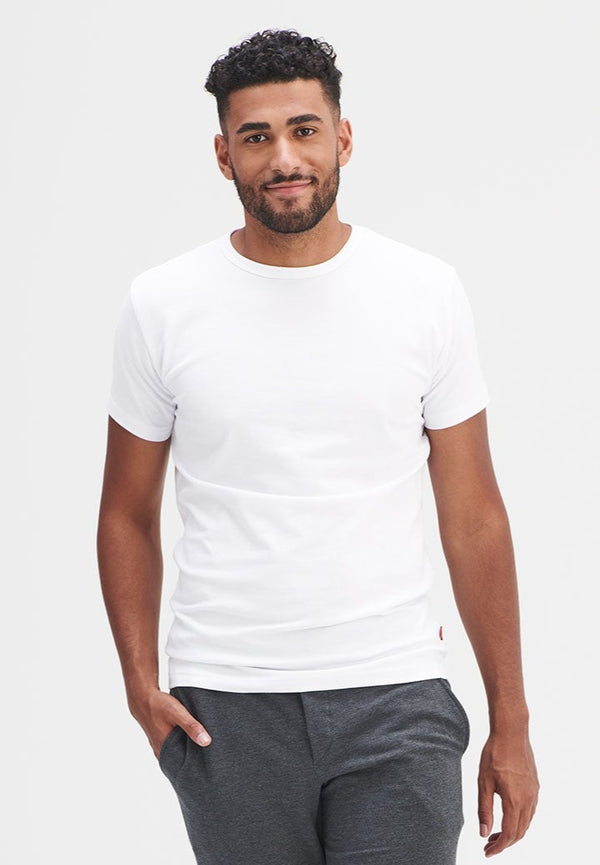 OÖM - T-shirt blanc en coton bio-T-shirt hommes-OÖM Ethikwear